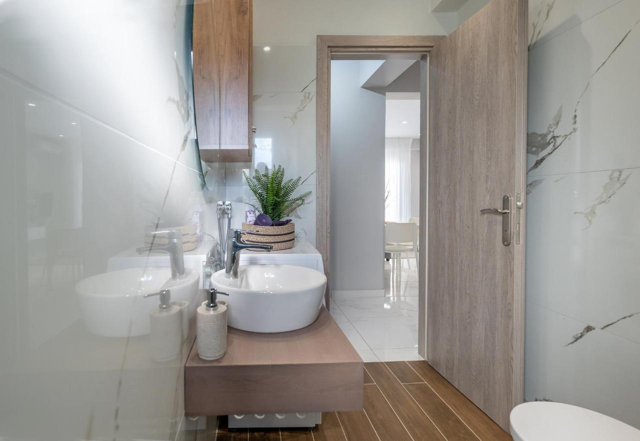 Nk Luxury Apartments Preveza Exterior foto